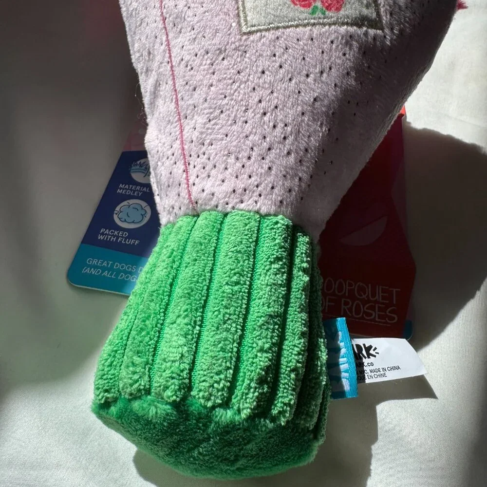 NWT BARK Boopquet of Roses Bouquet of Flowers Dog Toy, Pink & Green, M-L 20+ lbs